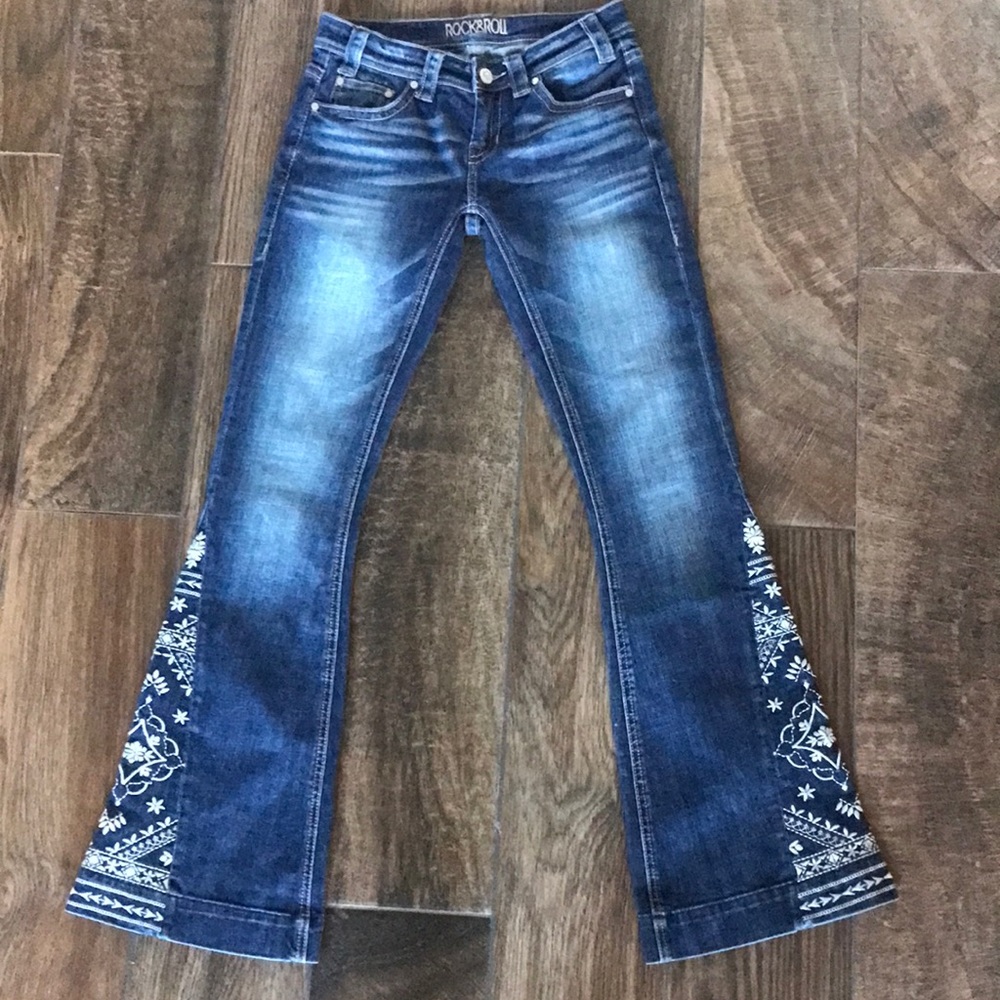 Rock & Roll flared trouser26X33 embroidered design on legs